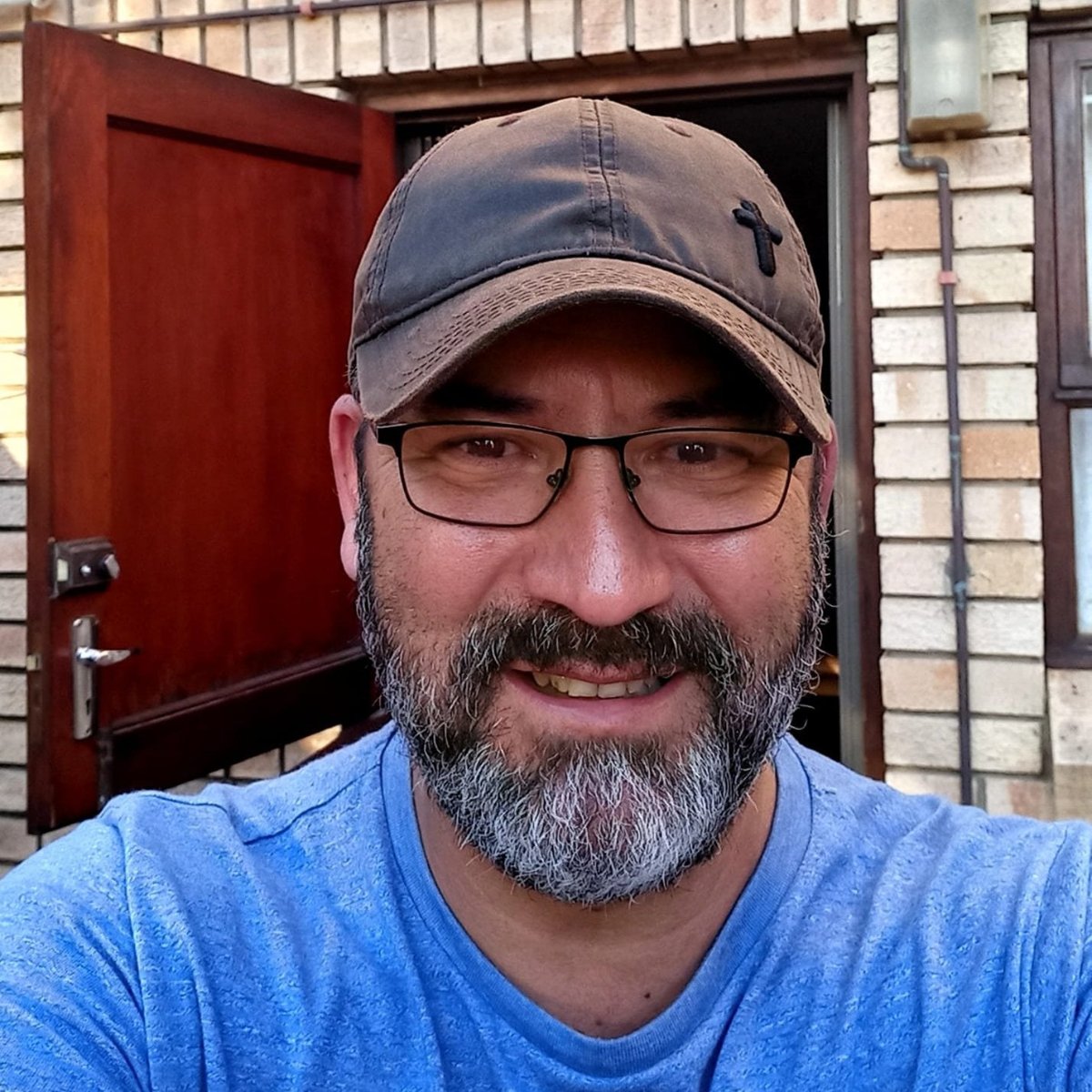 Happy Customer - Brown Oilskin Cross Cap - ITG Clothing South Africa2