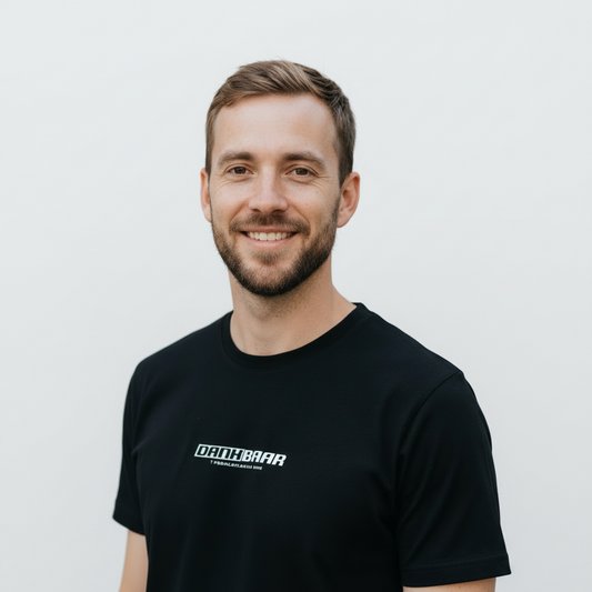 Dankbaar - Christian T-shirt (Black)