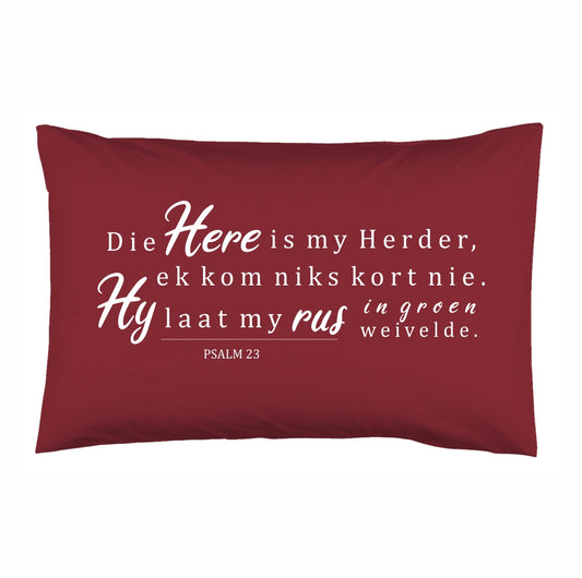 Rus in groen weivelde - Christian Pillowcase (Red)